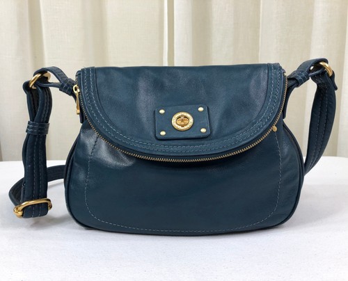 Marc jacobs totally - by,