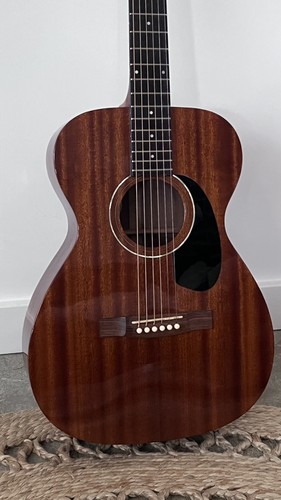 Guild 120 acoustic guitar - guild,