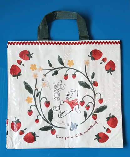 Winnie the pooh large - winnie,