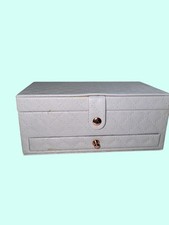 Pandora grey Quilted Jewelry