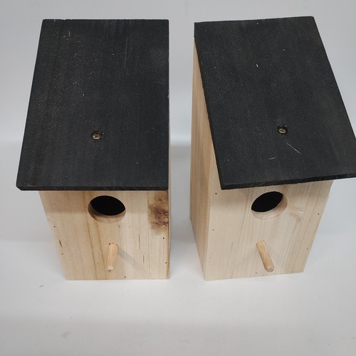 Traditional wooden bird house - traditional,