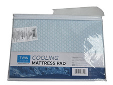 NWT. Sultan Linens Cooling Mattress Pad TWIN 39×75×15 Waterproof