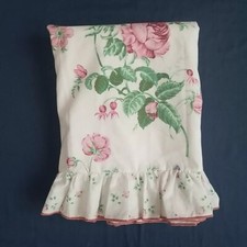 Vintage Frilled Floral