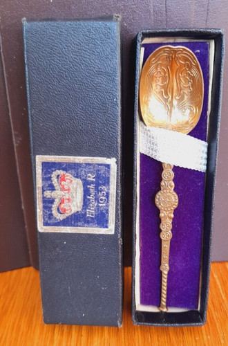 Vintage queen elizabeth - queen,