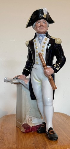 Royal doulton figurine - doulton,