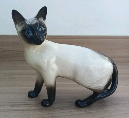 Royal doulton standing siamese - royal,
