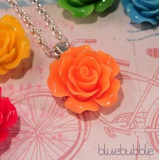 LARGE VINTAGE CARVED 22mm ROSE