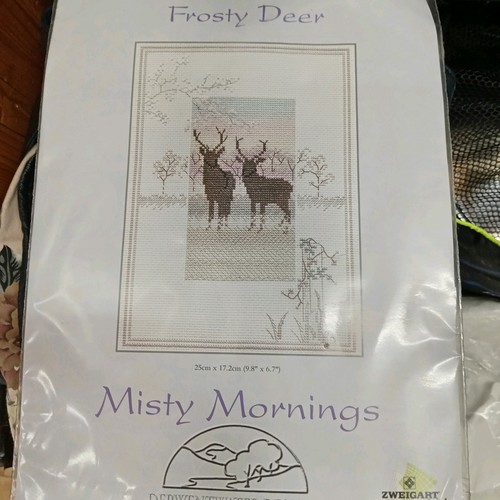 Misty mornings frosty deer - misty,