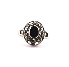 41544 Vintage Silver Victorian
