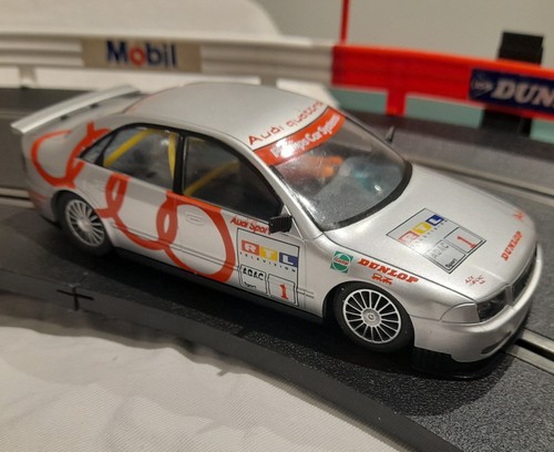Scalextric c2002 audi - c2002, a4