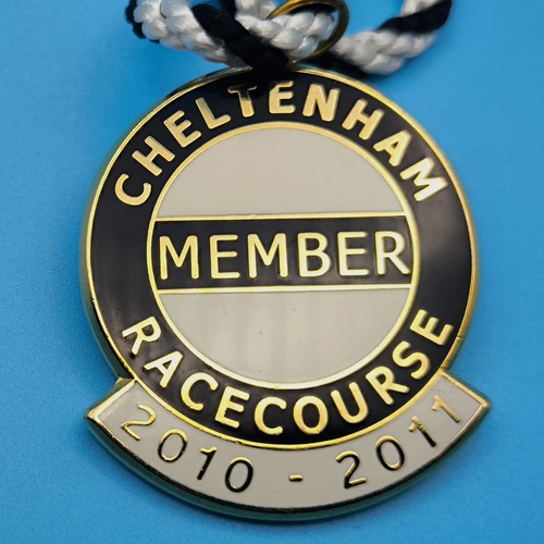 Cheltenham horse racing - cheltenham,