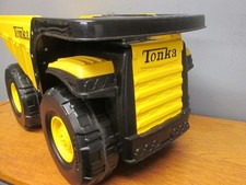 GENUINE TONKA TRUCK LARGE 20