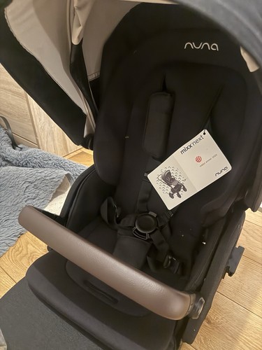 Nuna lytl triv - triv, carrycot