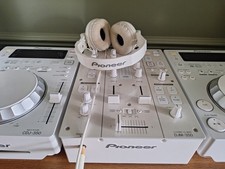 Pioneer CDJ-350 (Pair) & DJM-350 Mixer with original flight case 