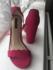 New Hot Pink Women’s Open Toe High Heels Size 4
