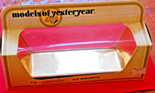 BOX FOR YOUR   BUILD YOUR OWN  1930 PACKARD VICTORIA  model of yesteryear