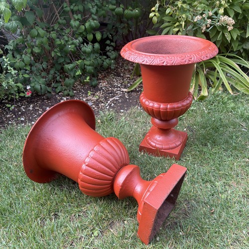 Vintage cast iron urn height - cast,