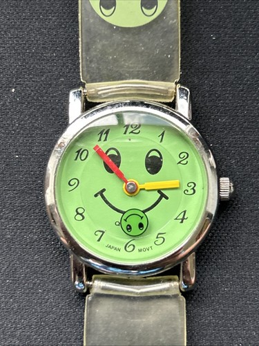 Smiley face green dial silver - smiley,