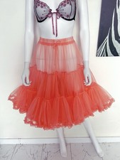 Vintage 50s-Inspired Coral