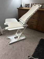 Bellavita Reclining Bath Lift Chair with Remote Control and Charger