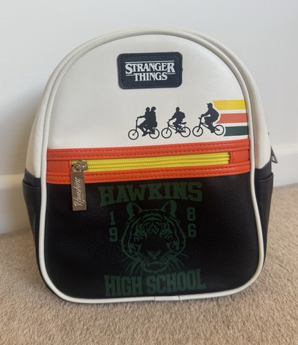 Stranger things hawkins mini - stranger,