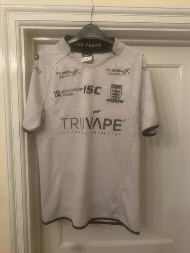 Hull shirt small some marks - hull,