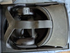 Oculus Quest 1 Virtual Reality Headset
