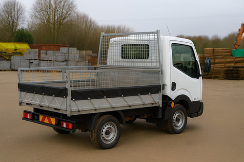 Haulage nissan cab cover truck - haulage,