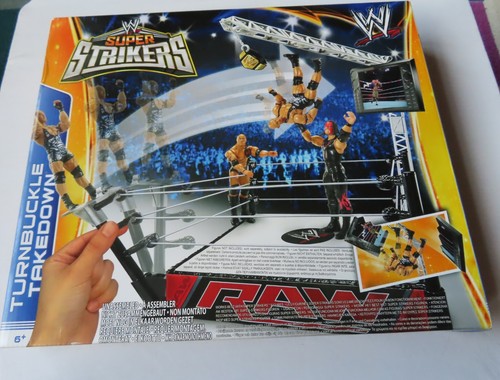 Wwe super strikers - strikers, raw
