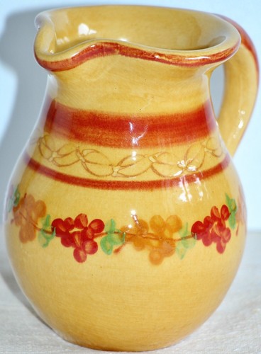 Vintage french provençal - french, red