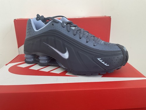 Nike shox uk7 - r4,