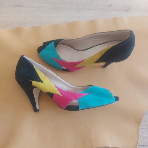 Rare gorgeous gorman 80 - rare!,