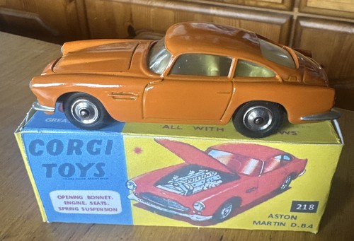 Corgi 218 aston martin - martin, db4