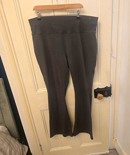 Souluxe women black solid - black,