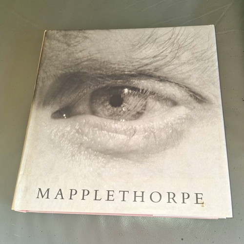 Robert mapplethorpe - robert,
