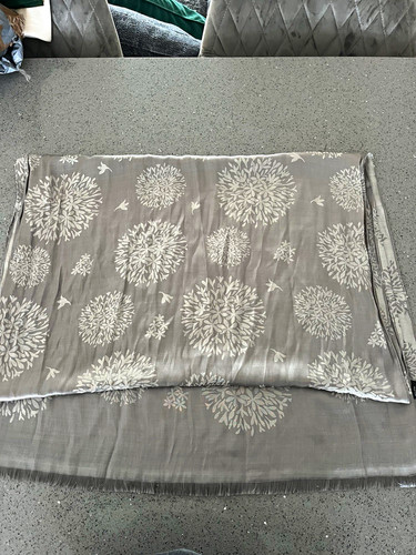 Ladies grey silk rectangle - grey,