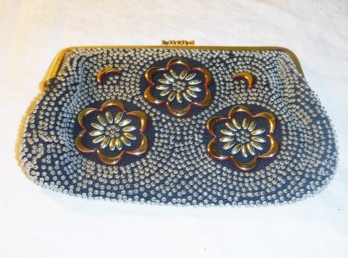 Small cool 50s lucite - cool,
