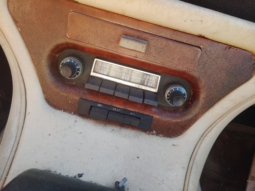 Jaguar mark radio - x,