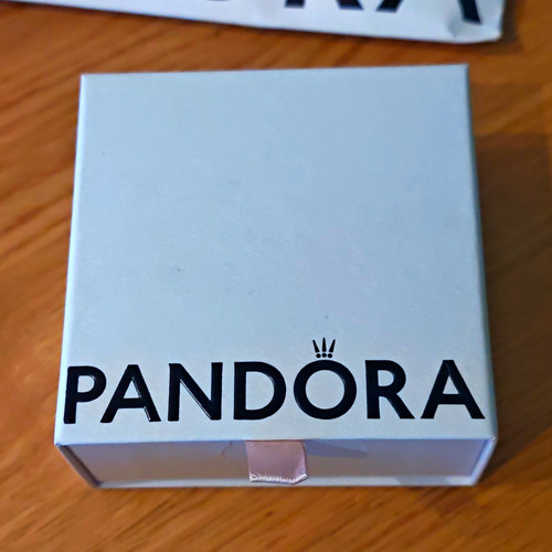 Pandora white and - pandora,