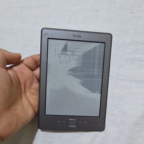 Amazon kindle 4th generation - amazon,