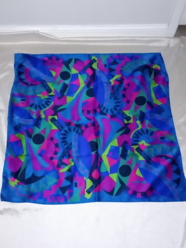 Liz claiborne vtg square silk - vtg,