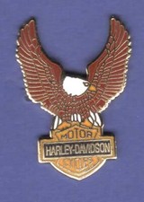 VINTAGE HARLEY-DAVIDSON Spread Eagle Captain America Hard Enamel Lapel Pin 1-1/4
