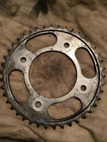 Tooth rear honda - 42, cbr125
