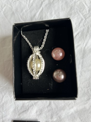 Freshwater pearl style - pearl,