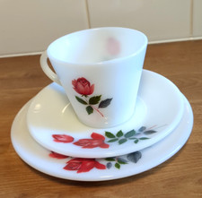 Vtg JAJ Pyrex Red June Rose