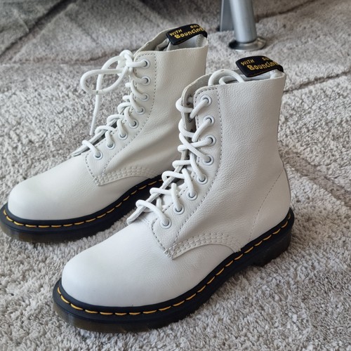 Martens white leather - dr,