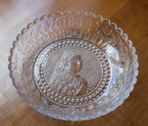 Antique queen victoria - antique, victoria's