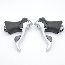 SHIMANO DURA ACE BRAKE / SHIFTER SET 2 X 9 SPEED MODEL ST-7700 Road Bike STI