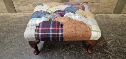 Queen anne chesterfield - queen,