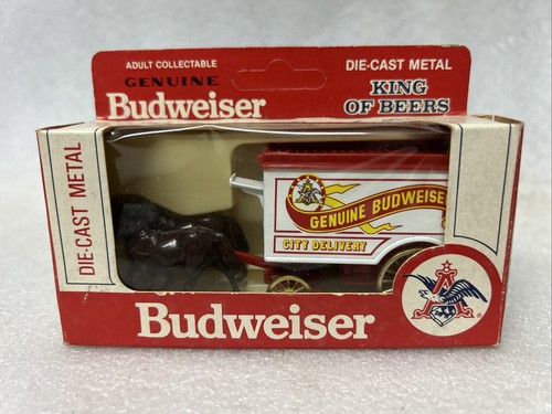 Lledo budweiser collection - budweiser,